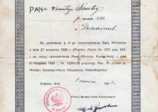 Powiększ zdjęcie List poświadczający prawo Wincentego Sanetry do Medalu Dziesięciolecia Odzyskania Niepodległości 