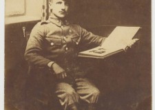 Powiększ zdjęcie Legionista Jan Woźniak — brat Wilhelma, ojca Urszuli Woźniak-Gnat