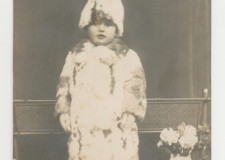 Powiększ zdjęcie Na odwrocie fotografii odręczny napis: „Włodzimierz Kukuś, mąż Czesławy, ok. 1925 r., Drohobycz” (z archiwum Czesławy Kukuś)