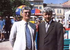 Powiększ zdjęcie Starosta Powiatu Gorlickiego Andrzej Welc oraz Wicestarosta Powiatu Gorlickiego Stanisław Szura
