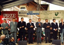 Powiększ zdjęcie XXIV Targi Sztuki Ludowej Kraków 2001 — promocja regionu