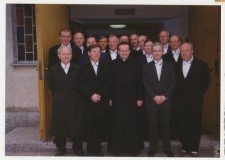 Powiększ zdjęcie Członkowie chóru kościelnego, męskiego prowadzonego przez Andrzeja Świrada.
