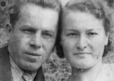 Powiększ zdjęcie Anna i Rudolf Szymańscy — rodzice Stanisława