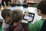 	7900 – dzieci oglądają marsjańskie sondy kosmiczne dzięki Spacecraft 3D 	