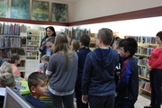 	wizyta klasy czwartej z Miejskiego Zespołu Szkół nr 4 w Gorlicach w Wypożyczalni dla Dzieci i Młodzieży	