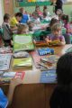 	4271 — dzieci z MP nr 1 przeglądają książki	