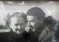 Powiększ zdjęcie Włodzimierz Klehr z żoną Romaną (rodzice Krystyny)