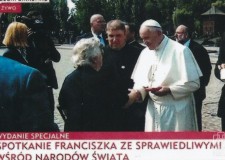 Powiększ zdjęcie Spotkanie papieża Franciszka ze Sprawiedliwymi Wśród Narodów Świata w Oświęcimiu, na zdjęciu Maria Augustyn